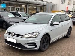 Silber Gebraucht 2018 VW Golf VII Highline Kombi | 18.490 € (Fairer Preis)