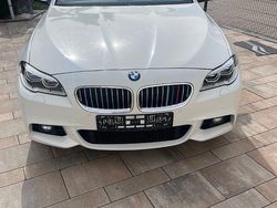 Weiß Gebraucht 2016 BMW 530 M Sport Kombi | 18.100 € (Superpreis)