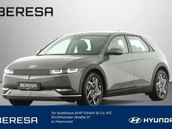 Grau Gebraucht 2023 Hyundai Ioniq 5 Basis SUV | 38.690 € (Guter Preis)