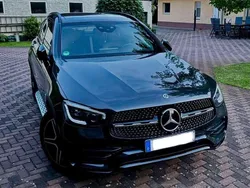 Grau Gebraucht 2019 Mercedes GLC300 AMG SUV | 42.300 €