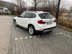 Weiß Gebraucht 2013 BMW X1 SUV | 9.350 € (Fairer Preis)