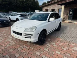 Weiß Gebraucht 2008 Porsche Cayenne Basis SUV | 13.250 € (Teuer)