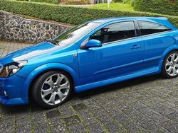 Blau Gebraucht 2008 Opel Astra GTC OPC Limousine | 13.190 €