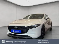 Weiß Gebraucht 2021 Mazda 3 Selection Limousine | 21.850 € (Fairer Preis)