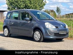 Grau Gebraucht 2013 Renault Grand Modus Van / Kleinbus | 5.700 € (Etwas zu teuer)