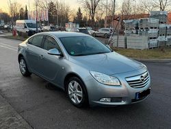 Silber Gebraucht 2011 Opel Insignia Limousine | 2.700 € (Superpreis)