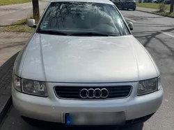 Silber Gebraucht 2000 Audi A3 Limousine | 1.800 € (Guter Preis)