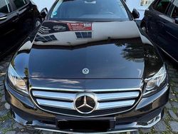 Schwarz Gebraucht 2017 Mercedes E220 Limousine | 17.000 € (Guter Preis)