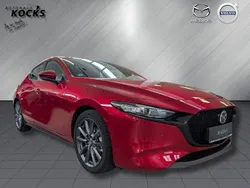 Rot Gebraucht 2024 Mazda 3 Exclusive-Line Limousine | 25.700 € (Guter Preis)