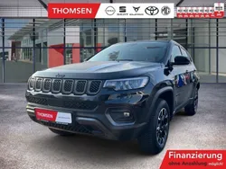 Black clear coat Gebraucht 2022 Jeep Compass Trailhawk SUV | 30.995 € (Fairer Preis)