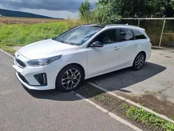 Weiß Gebraucht 2019 Kia Ceed Sportswagon GT-Line Kombi | 13.900 € (Superpreis)