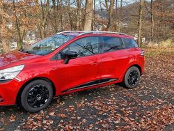 Rot Gebraucht 2017 Renault Clio GrandTour LIMITED Kombi | 6.500 €