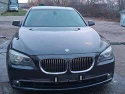 Schwarz Gebraucht 2012 BMW 730 Limousine | 10.500 €