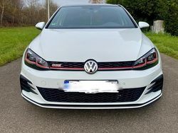 Weiß Gebraucht 2018 VW Golf GTI Coupé | 21.999 €