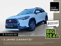 Weiß Gebraucht 2024 Toyota Corolla Cross Lounge SUV | 34.698 € (Fairer Preis)