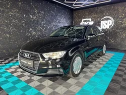 Schwarz Gebraucht 2020 Audi A3 Sportback Comfort Limousine | 19.999 € (Superpreis)