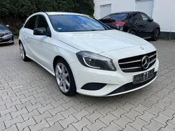 Weiß Gebraucht 2014 Mercedes A200 AMG Limousine | 12.800 € (Fairer Preis)