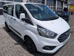 Frost weiß Gebraucht 2021 Ford Tourneo Custom Van | 22.998 € (Fairer Preis)
