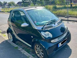 Schwarz Gebraucht 2006 Smart ForTwo Cabrio Passion Cabrio | 2.399 € (Fairer Preis)