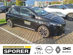 Schwarz (black pearlschwarz metallic) Gebraucht 2025 Renault Clio V Techno Kleinwagen | 21.990 € (Teuer)