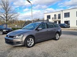 Grau Gebraucht 2016 VW Golf VII Comfortline Kombi | 9.000 € (Superpreis)