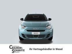 Aqua blau Neu 2025 Fiat 600 Business SUV | 25.490 € (Fairer Preis)