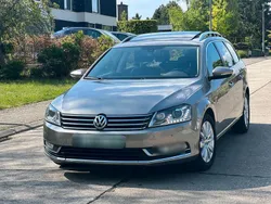 Grau Gebraucht 2013 VW Passat Comfortline Kombi | 9.499 € (Fairer Preis)
