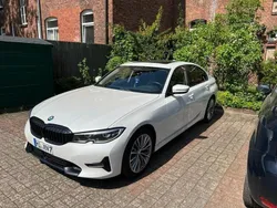 Weiß Gebraucht 2020 BMW 330 Limousine | 31.500 € (Etwas zu teuer)