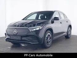 Kosmosschwarzmet. Gebraucht 2023 Mercedes EQA300 Advanced SUV | 31.950 € (Fairer Preis)