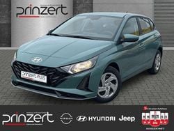 Grün Neu 2025 Hyundai i20 Select Limousine | 19.670 € (Guter Preis)