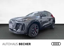 Grau Neu 2025 Audi SQ6 e-tron Advanced SUV | 104.080 €