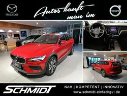 Rot Gebraucht 2024 Volvo V60 CC Plus Kombi | 44.990 € (Guter Preis)