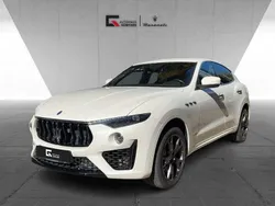 Bianco alpi Gebraucht 2021 Maserati Levante SUV | 56.890 € (Fairer Preis)