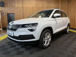 Weiß Gebraucht 2020 Skoda Karoq SUV | 20.990 € (Fairer Preis)