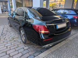 Schwarz Gebraucht 2018 Mercedes 220 Limousine | 14.500 €