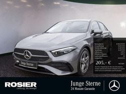 Grau / mountaingrau Gebraucht 2024 Mercedes A250 Premium Limousine | 36.682 € (Fairer Preis)