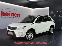 Weiss Gebraucht 2021 Suzuki Vitara SUV | 14.899 € (Superpreis)