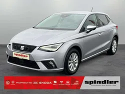 "urban" silber Gebraucht 2022 Seat Ibiza Style Limousine | 17.381 € (Fairer Preis)