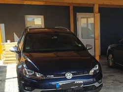 Blau Gebraucht 2015 VW Golf Alltrack Kombi | 9.999 €