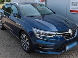 Blau Gebraucht 2021 Renault Mégane IV Intens Kombi | 19.000 € (Fairer Preis)