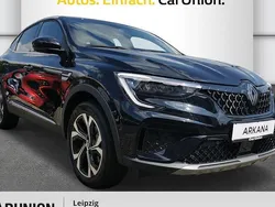 Onyxschwarz metallic (schwarz) Gebraucht 2024 Renault Arkana Techno SUV | 34.495 € (Teuer)
