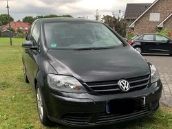 Schwarz Gebraucht 2007 VW Golf Plus Cross Comfortline Van / Kleinbus | 2.290 € (Guter Preis)