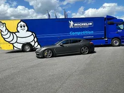 Grau Gebraucht 2012 Porsche Panamera Turbo S Limousine | 35.500 € (Teuer)