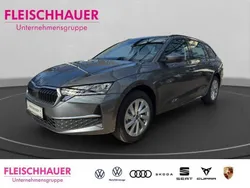 Grau Neu 2025 Skoda Octavia Selection Kombi | 36.470 € (Guter Preis)