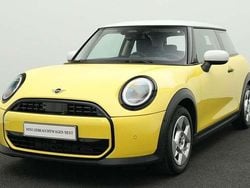 Gelb Gebraucht 2024 Mini Cooper Classic Kleinwagen | 24.113 € (Guter Preis)