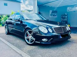 Schwarz Gebraucht 2007 Mercedes E350 AMG Limousine | 13.500 € (Teuer)