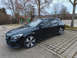 Schwarz Gebraucht 2019 Mercedes CLA180 Shooting Brake Night Kombi | 15.000 € (Superpreis)
