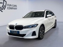 Weiß Gebraucht 2022 BMW 330 Performance Kombi | 23.950 € (Guter Preis)