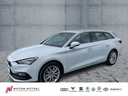 Weiß Gebraucht 2021 Seat Leon ST Kombi | 19.930 € (Fairer Preis)