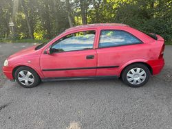 Rot Gebraucht 1998 Opel Astra Coupé | 1.650 € (Fairer Preis)